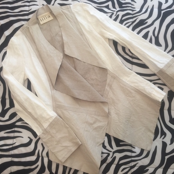 Illia Off White Leather/Linen Asymmetrical Hem Jkt - Picture 4 of 6